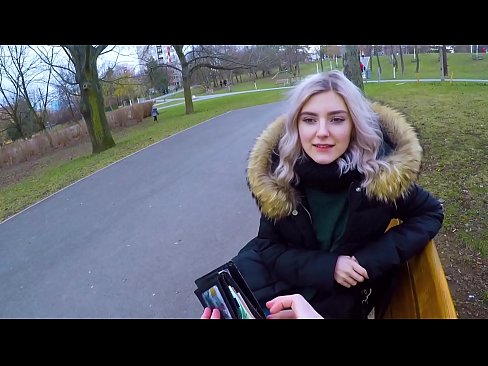 ❤️ Drénkt e Frieme säi waarme Spuer fir Suen - Blowjob am Park vum Eva Elfie ❤ Fucking Video  op lb.it-com.top